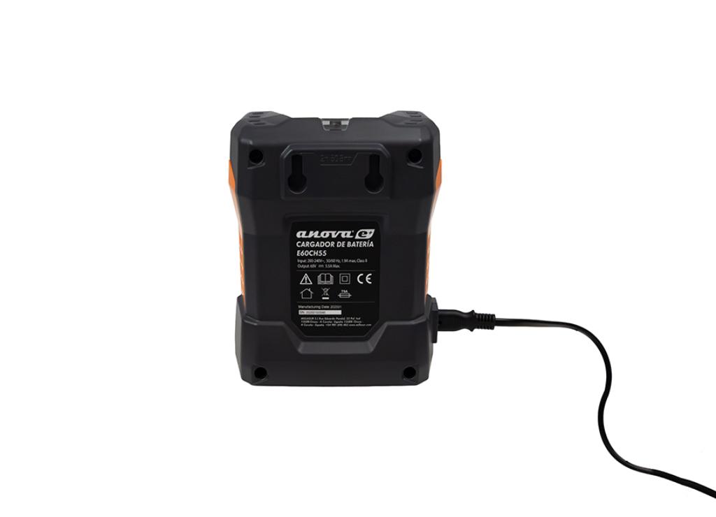 CARGADOR 5,5A BATERÍA 60V ANOVA - foto 2