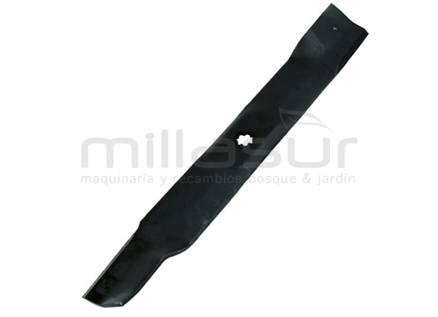 CUCHILLA ( 544 mm - 7e) corte a derch - JOHNE DEERE LT160, LT180, SST15, SST16, X300
